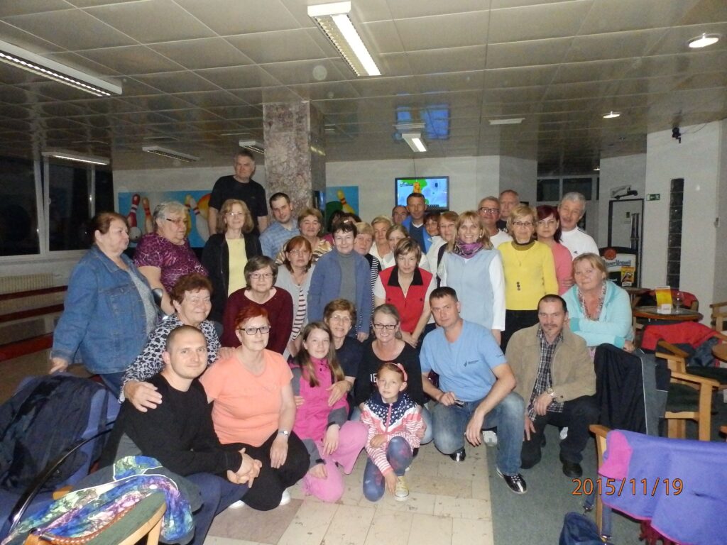 bowling členov ligy